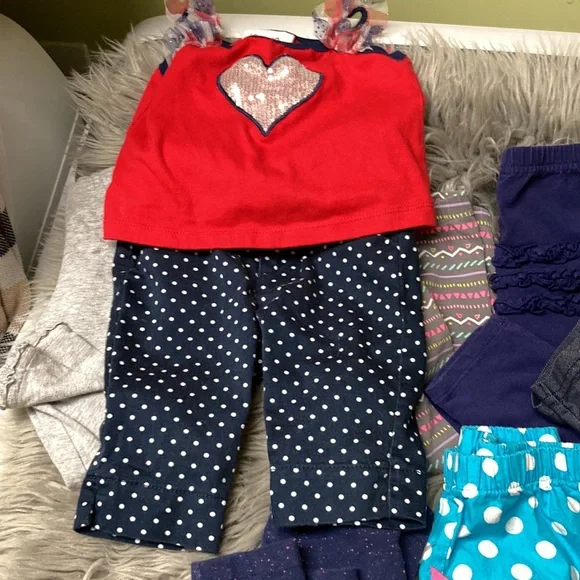 Bundle of 10 pieces of girls clothing size 18 months - Picture 4 of 7